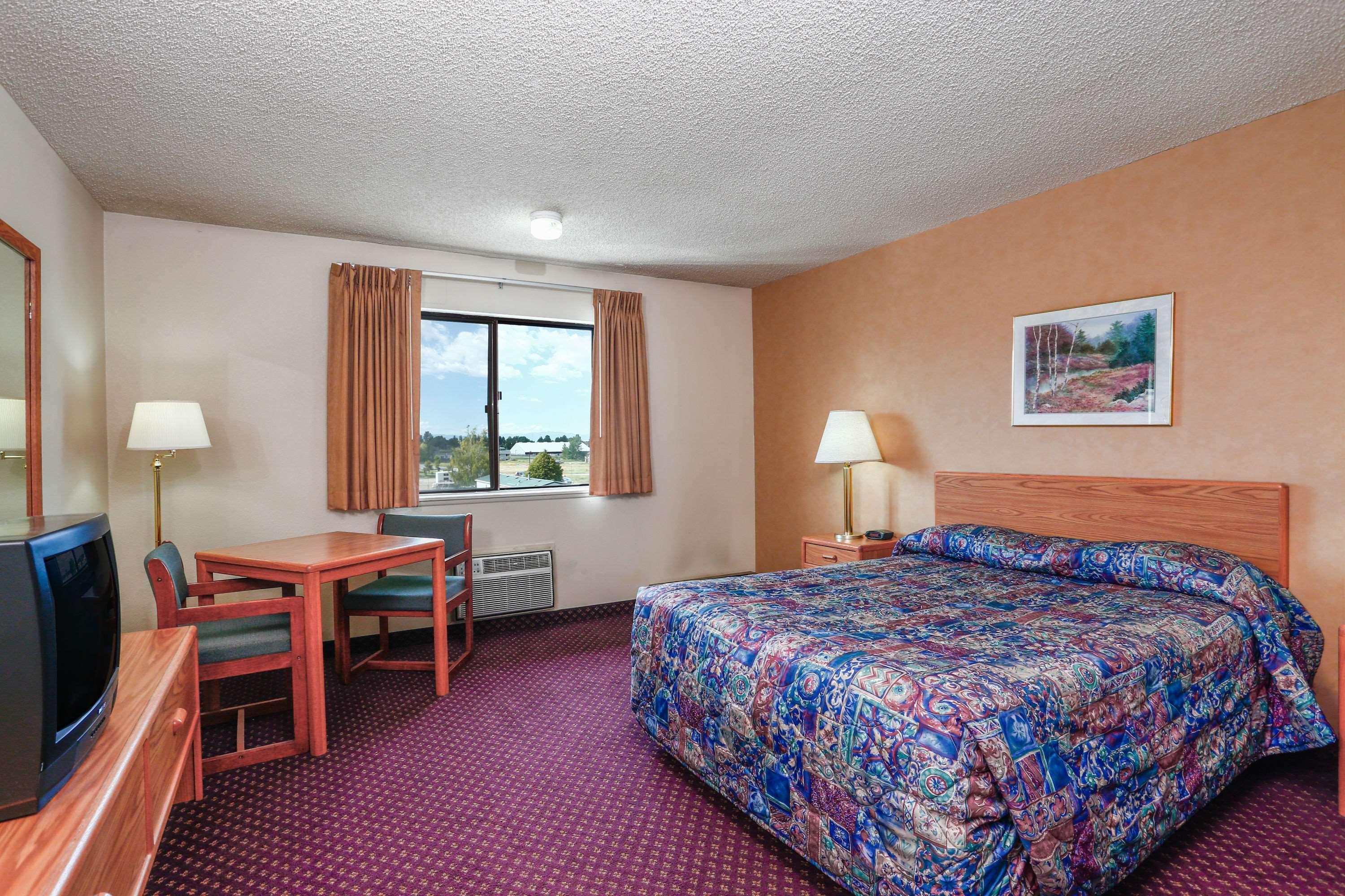 Travelodge By Wyndham Deer Lodge Montana Exterior foto